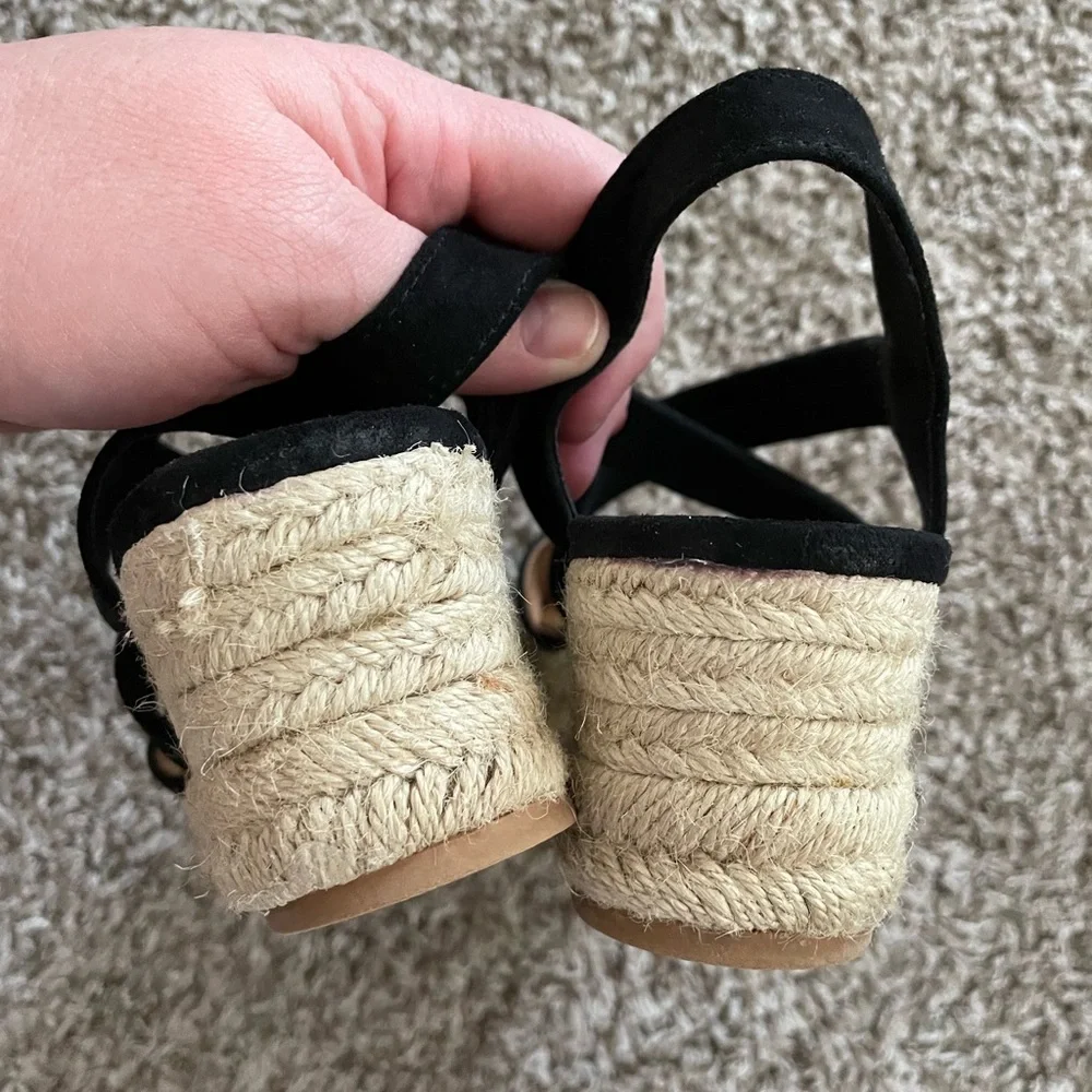 H&M black sling back wedges 8.5